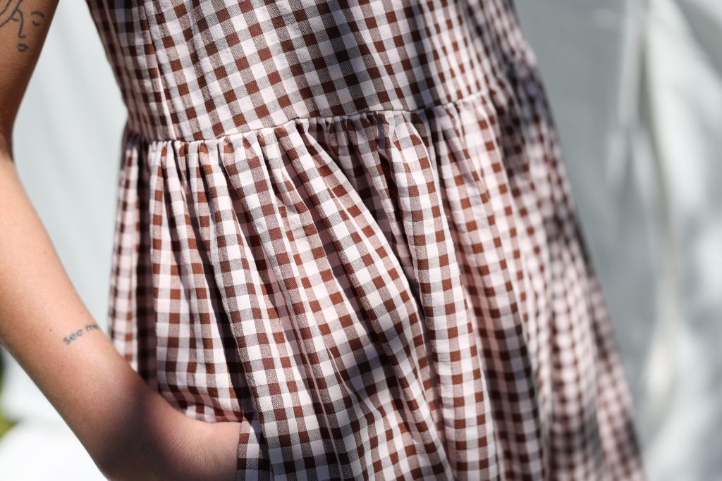 Sleeveless smock dress in seersucker checks