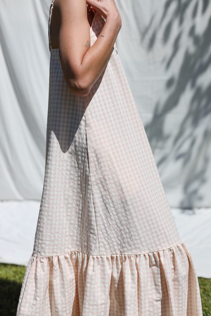 Sleeveless Ruffled Hem Maxi Dress in Seersucker Checks